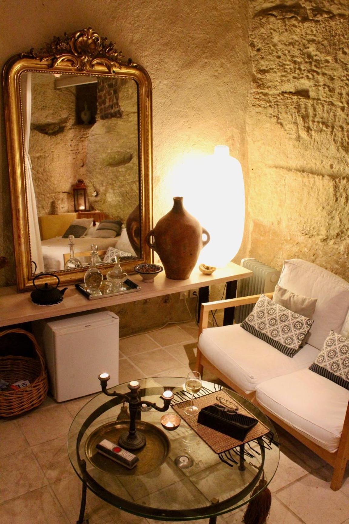 Troglodyte Loft Bed & Breakfast Thoré-la-Rochette Exterior foto