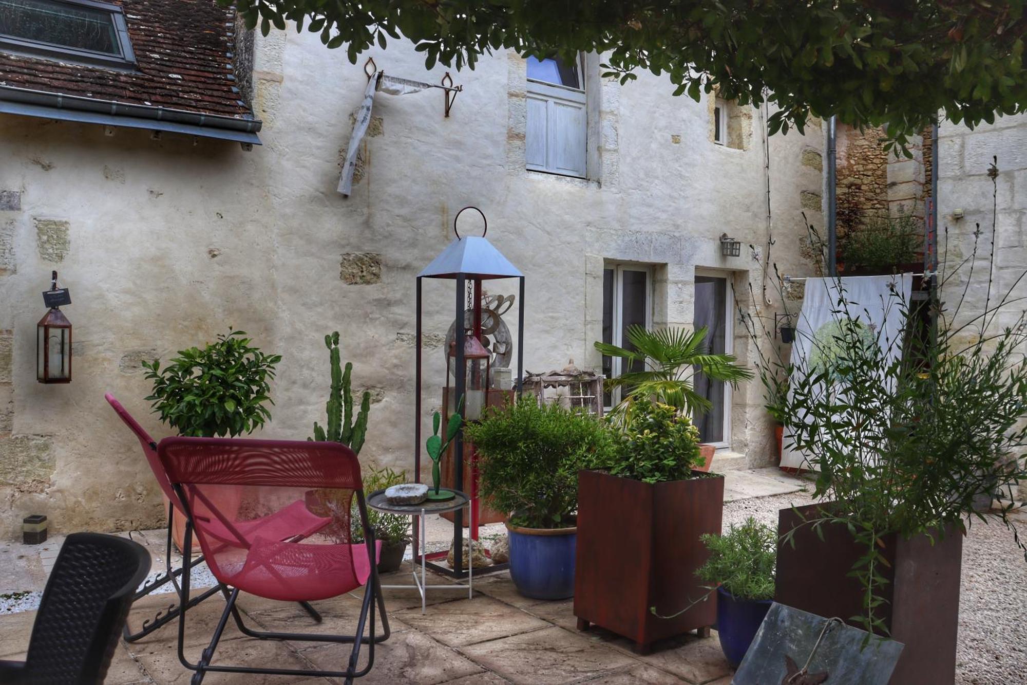 Troglodyte Loft Bed & Breakfast Thoré-la-Rochette Exterior foto